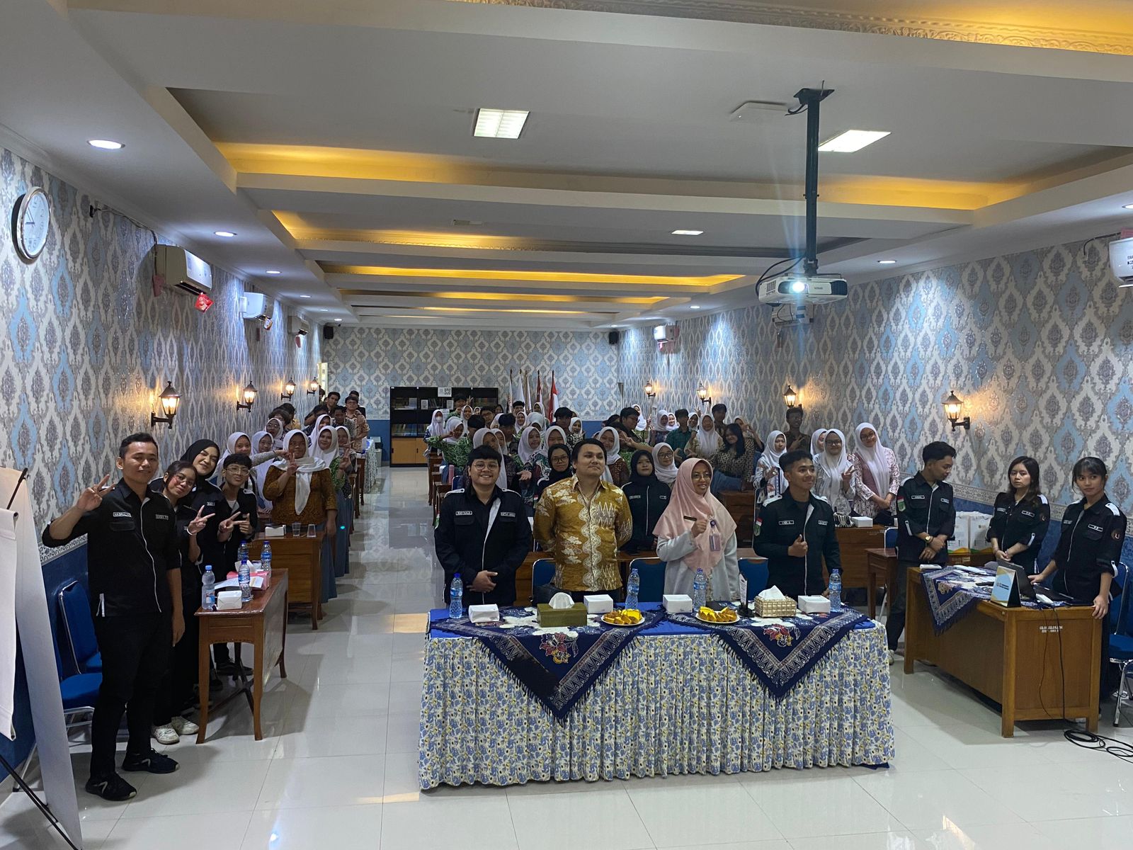 PENYULUHAN HUKUM HIMAKUM (SMAN 97 JAKARTA)